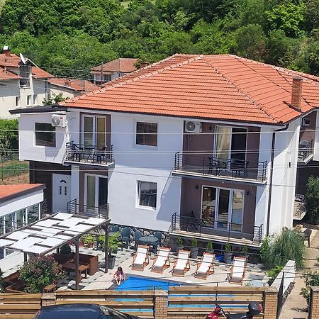 Villa Pegasus Pestani Ochrid Exteriér fotografie