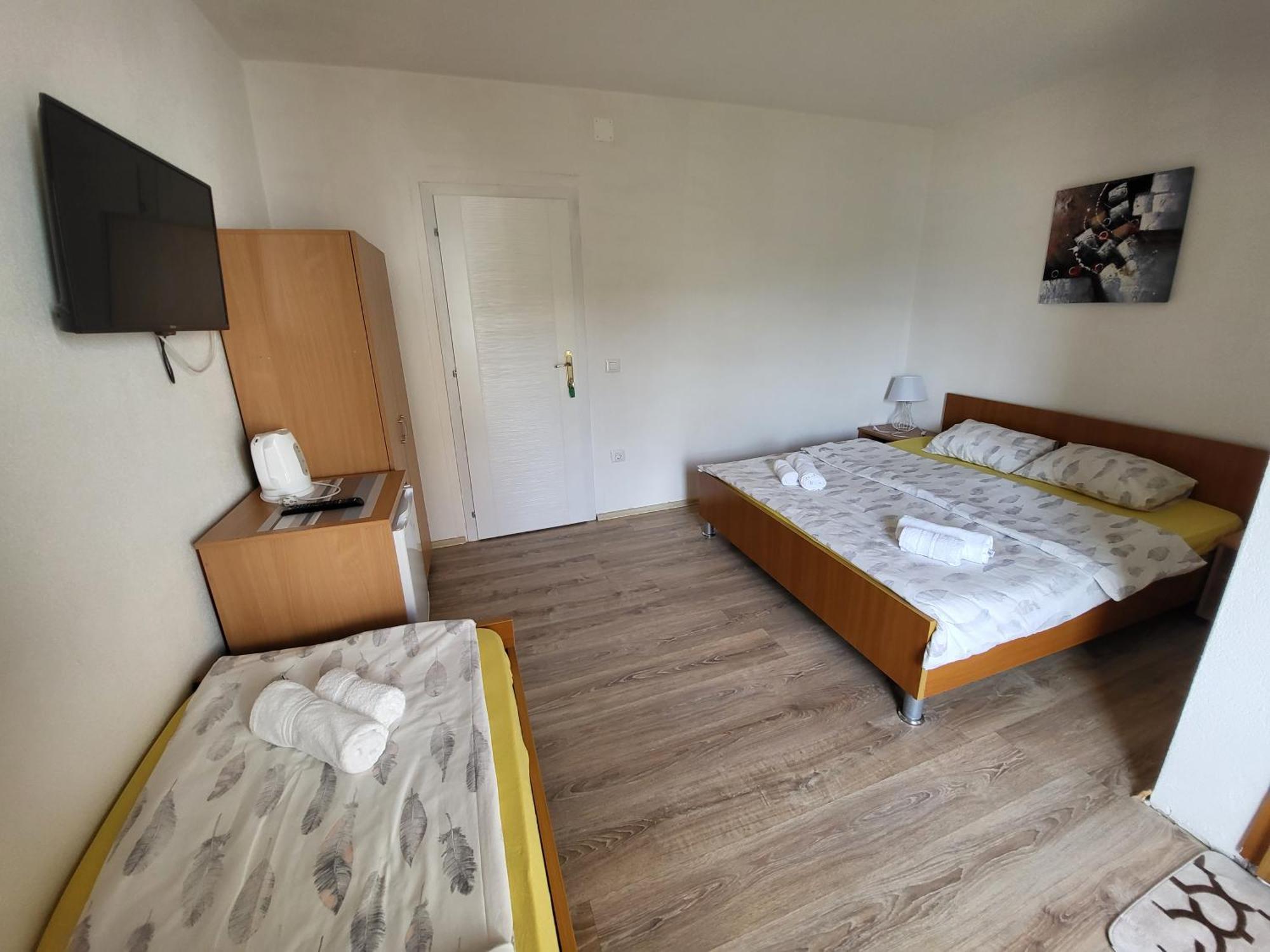Villa Pegasus Pestani Ochrid Pokoj fotografie